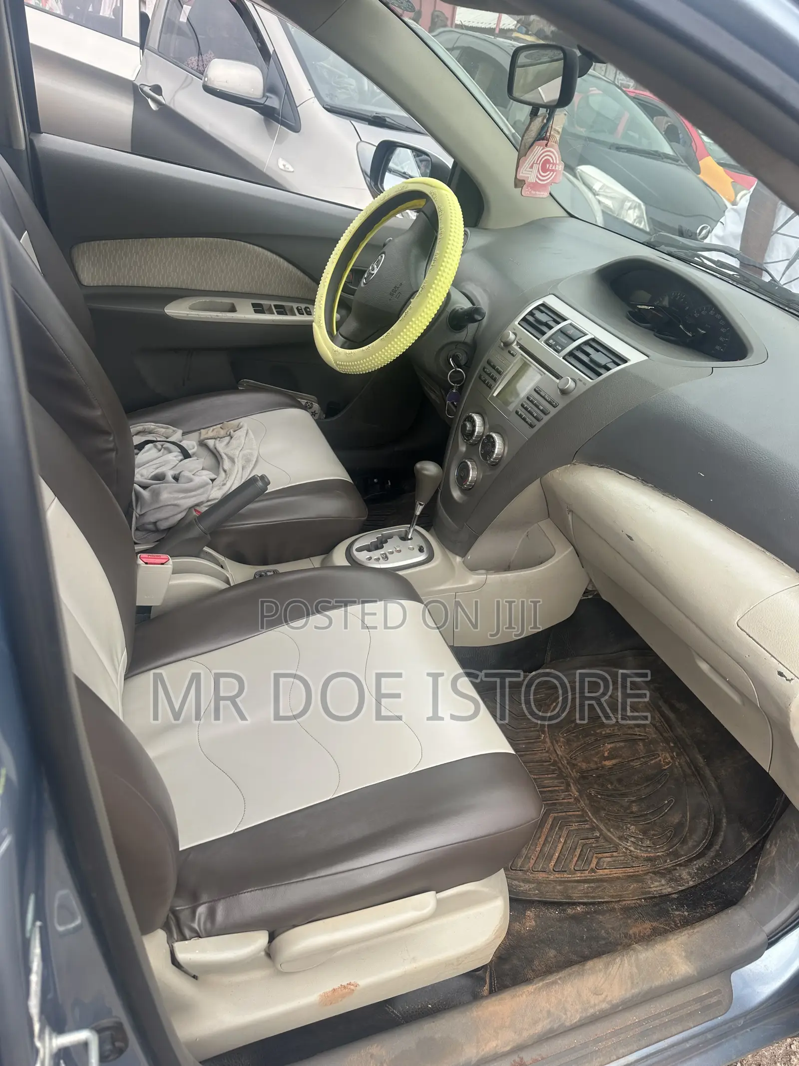 Toyota Belta 2012 Blue