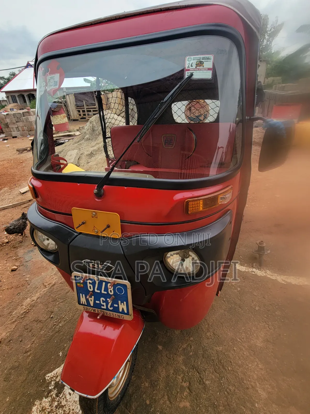 Bajaj Avenger 150 Street 2025 Red