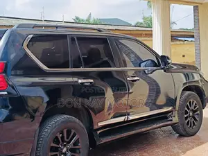 Toyota Land Cruiser Prado 2.7 2020 Black