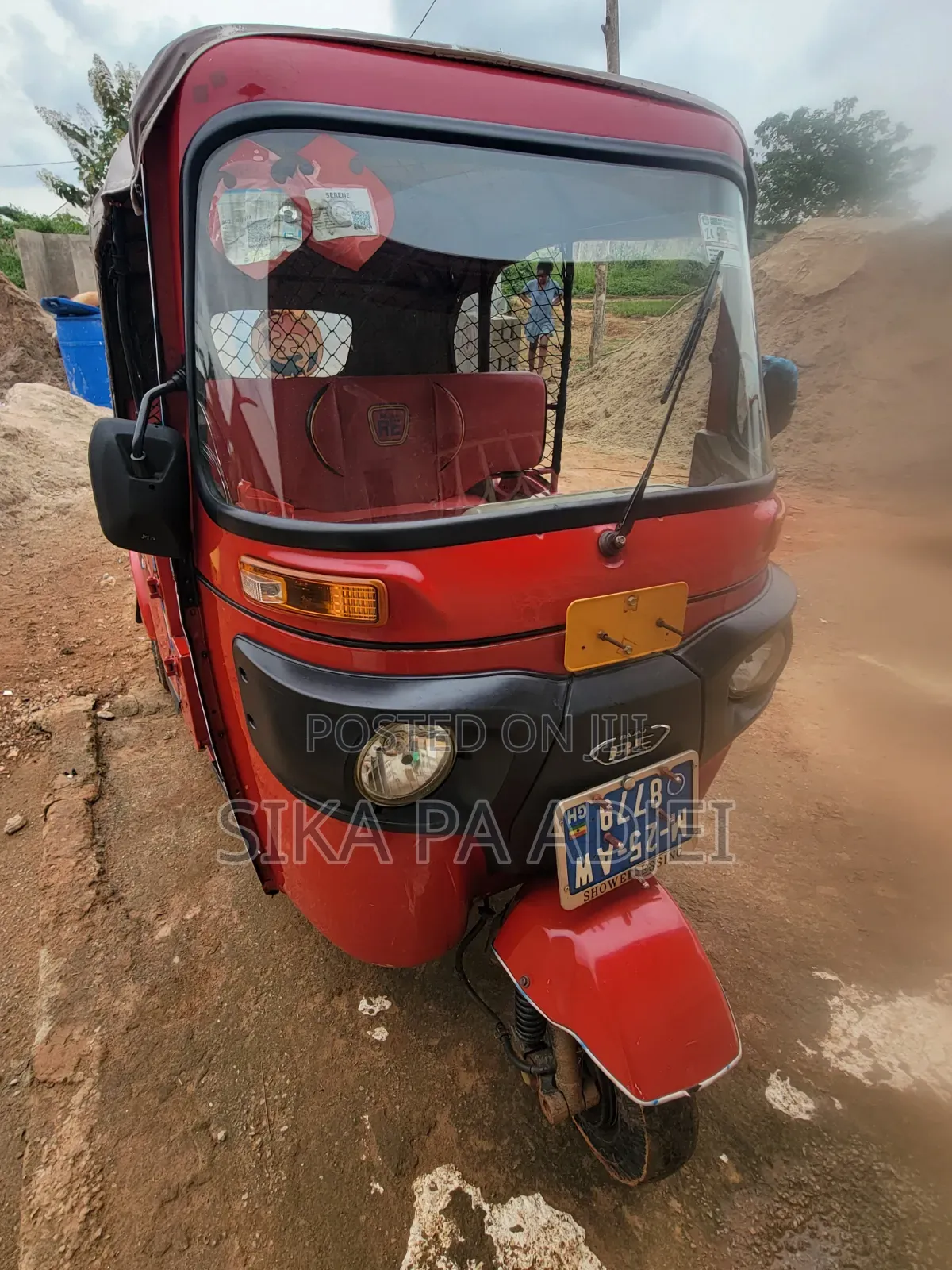 Bajaj Avenger 150 Street 2025 Red
