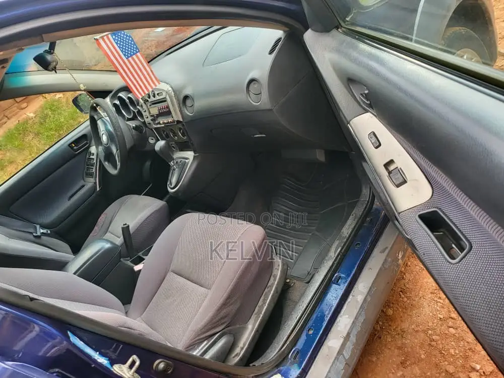 Pontiac Vibe AWD 2006