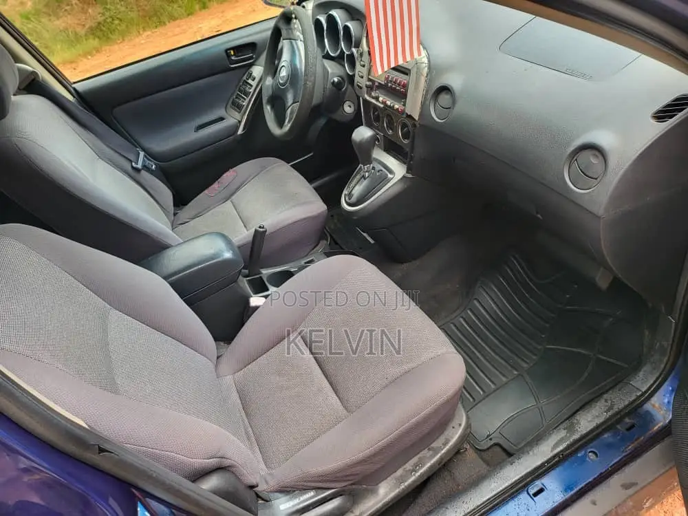 Pontiac Vibe AWD 2006