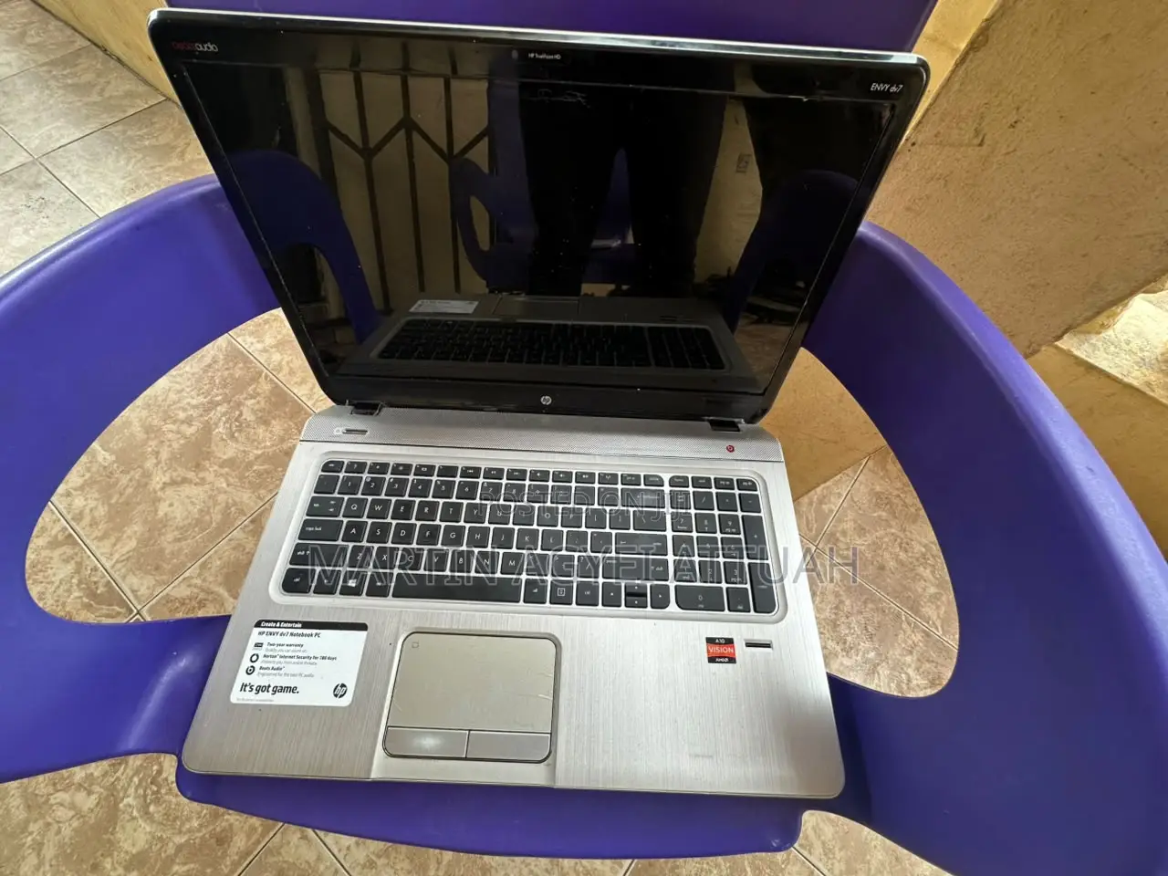 Laptop HP Envy Dv7 8GB AMD A10 HDD 500GB