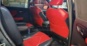 Toyota Highlander 2022 Black