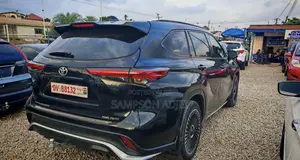 Toyota Highlander 2022 Black