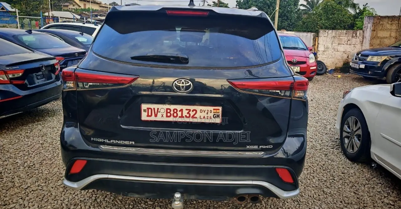 Toyota Highlander 2022 Black