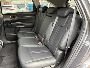 Kia Sorento S 2023 Black