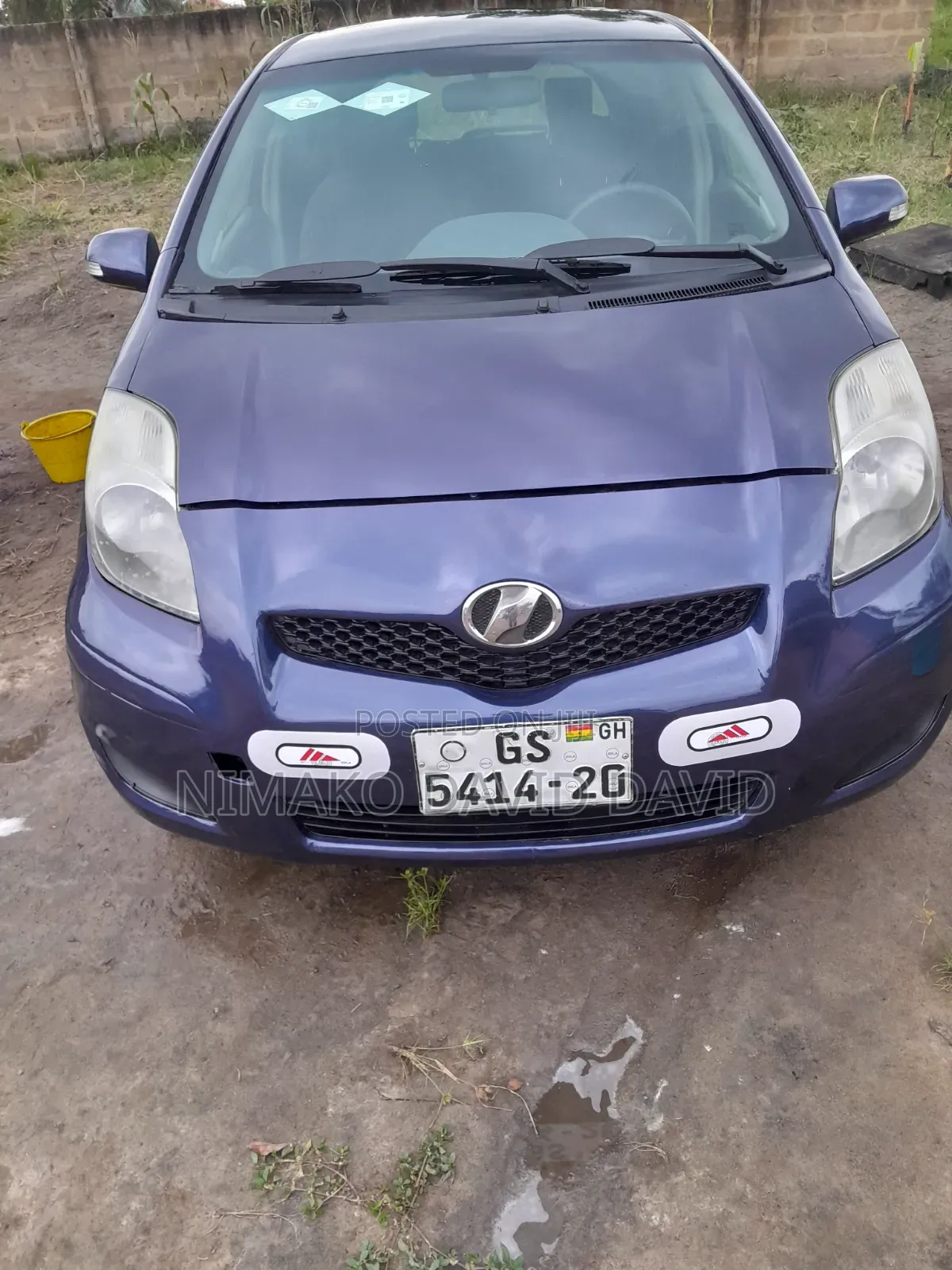 Toyota Vitz 2010 Blue
