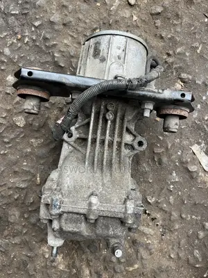 Nissan Rogue 2019 Back Axle