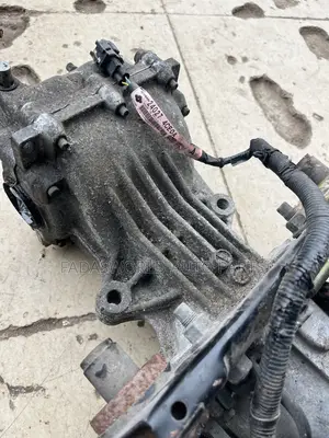 Nissan Rogue 2019 Back Axle