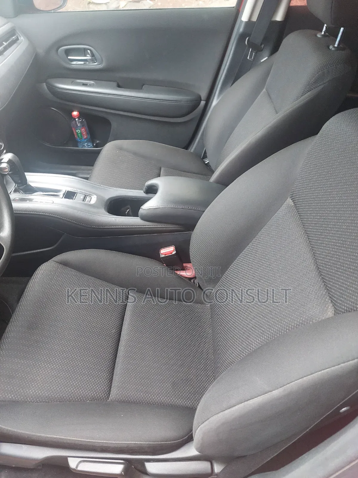 Honda HR-V 4dr SUV (1.5L 4cyl CVT) 2016 Red