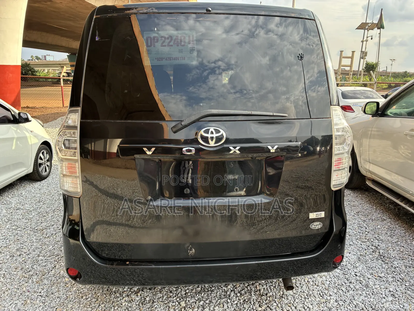 Toyota Voxy 2013 Black