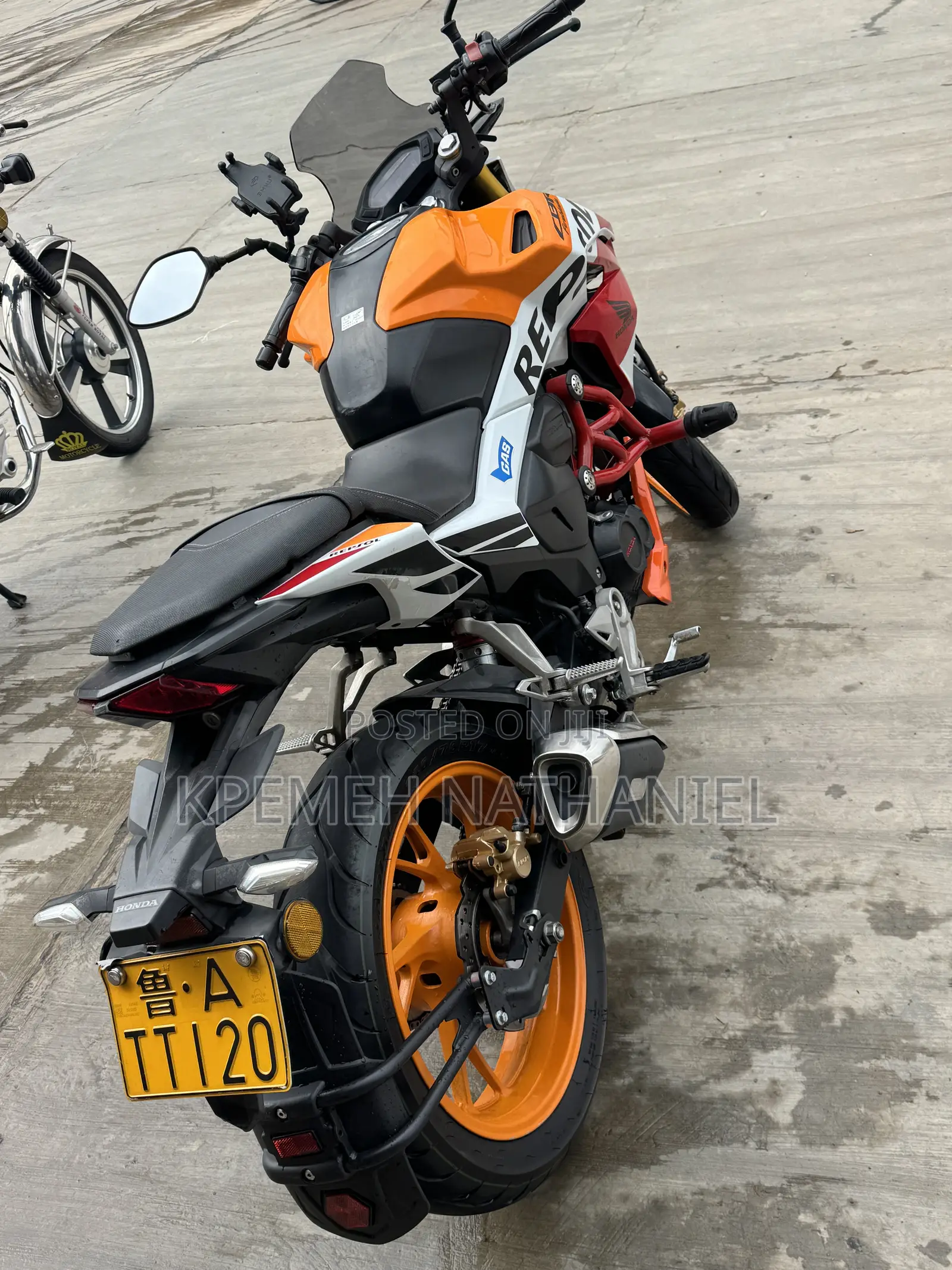 Honda CB 2023