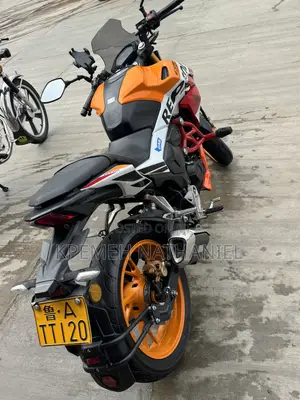 Honda CB 2023