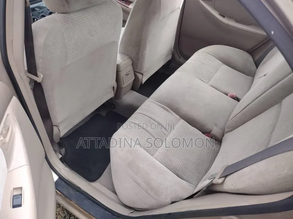 Toyota Corolla 2006 Beige