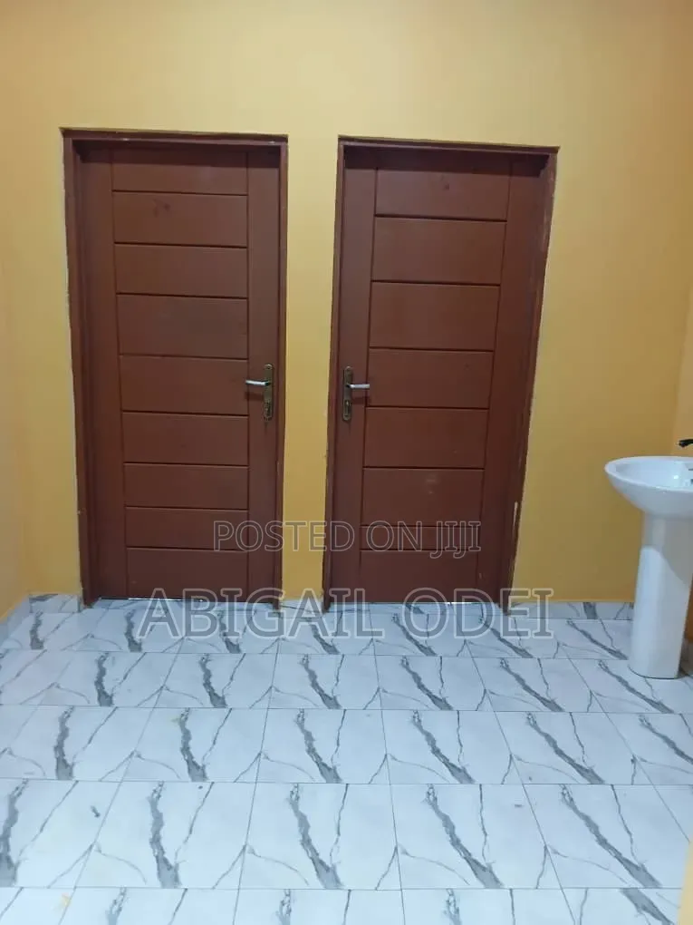 Furnished 2bdrm Shared Apartment in Nyametease, Frafraha for rent