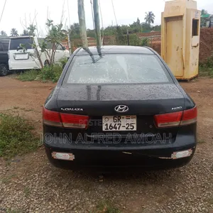 Hyundai Sonata 2010 Black