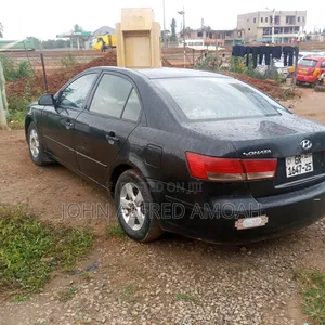 Hyundai Sonata 2010 Black