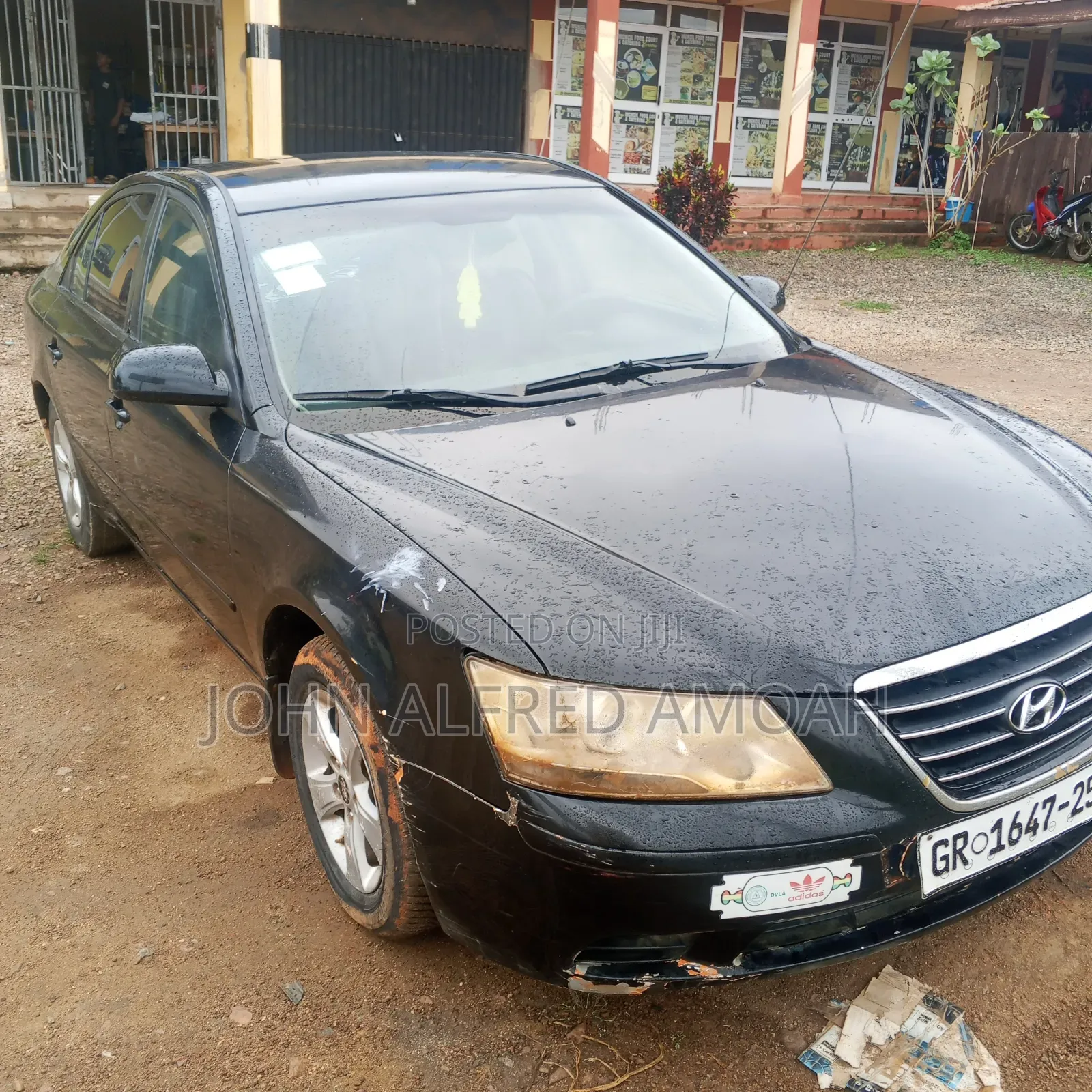 Hyundai Sonata 2010 Black