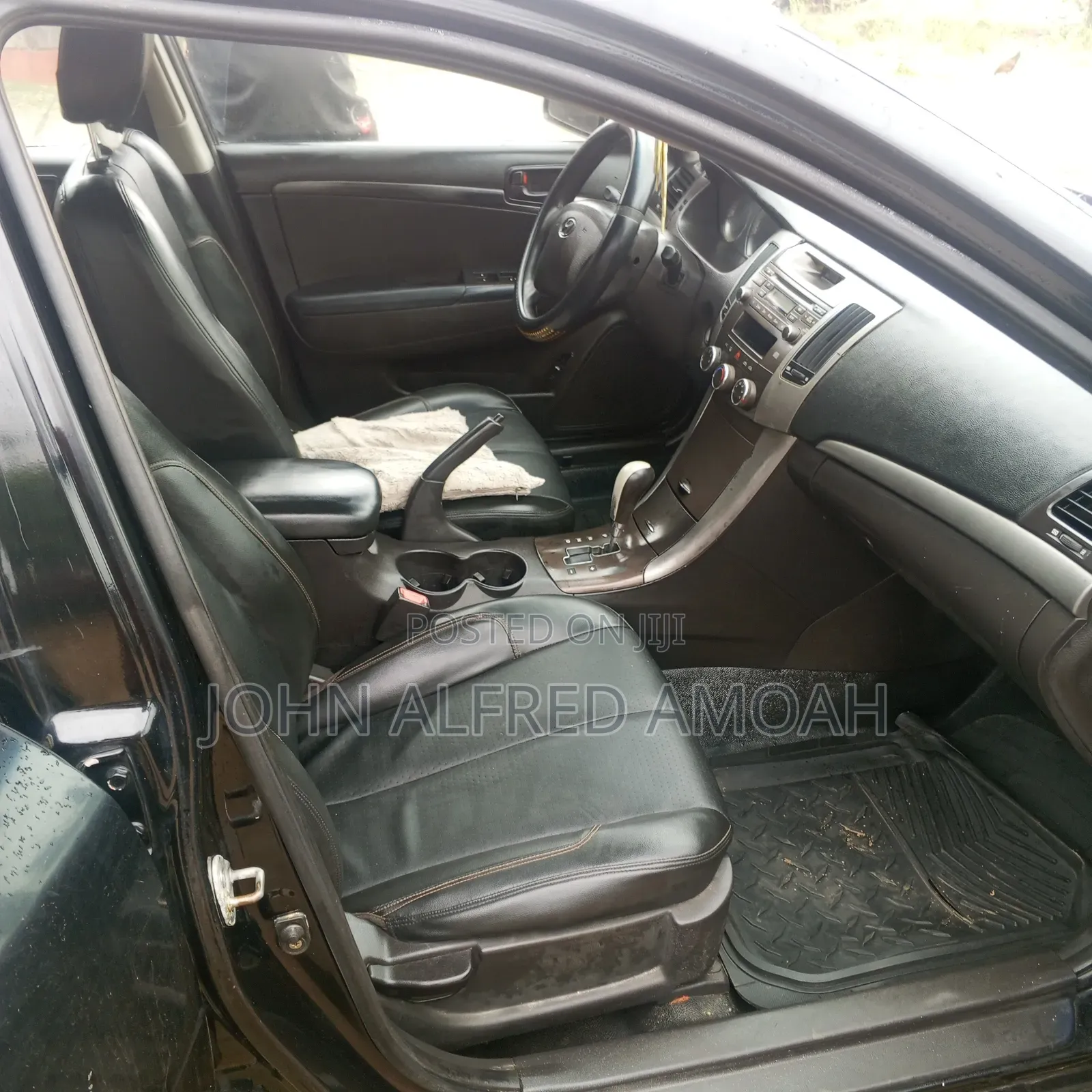 Hyundai Sonata 2010 Black