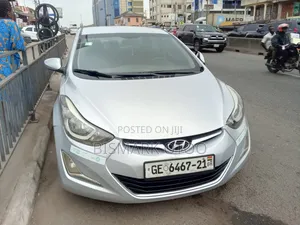 Hyundai Elantra 2015 Silver