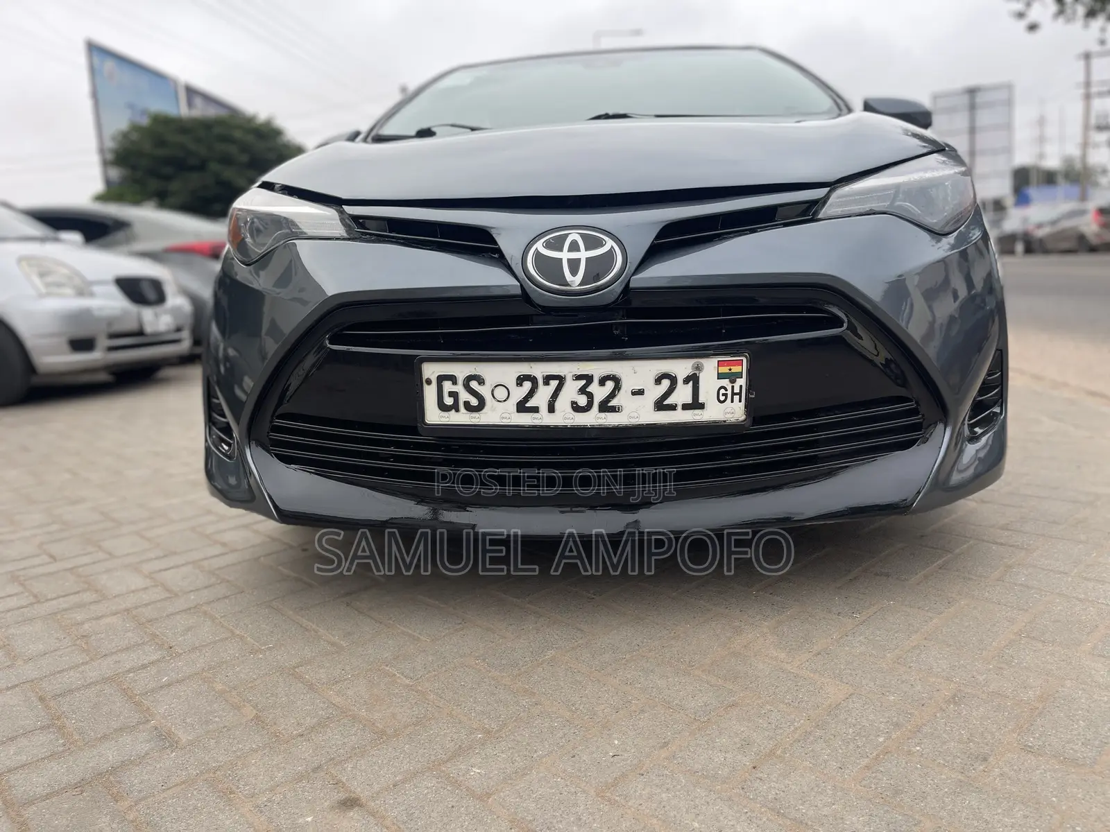 Toyota Corolla LE 4dr Sedan (1.8L 4cyl CVT) 2017 Gray