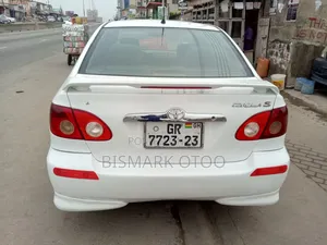 Toyota Corolla 2008 White