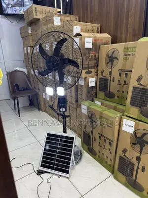 18” Solar Rechargeable Fan With LED Bulbs