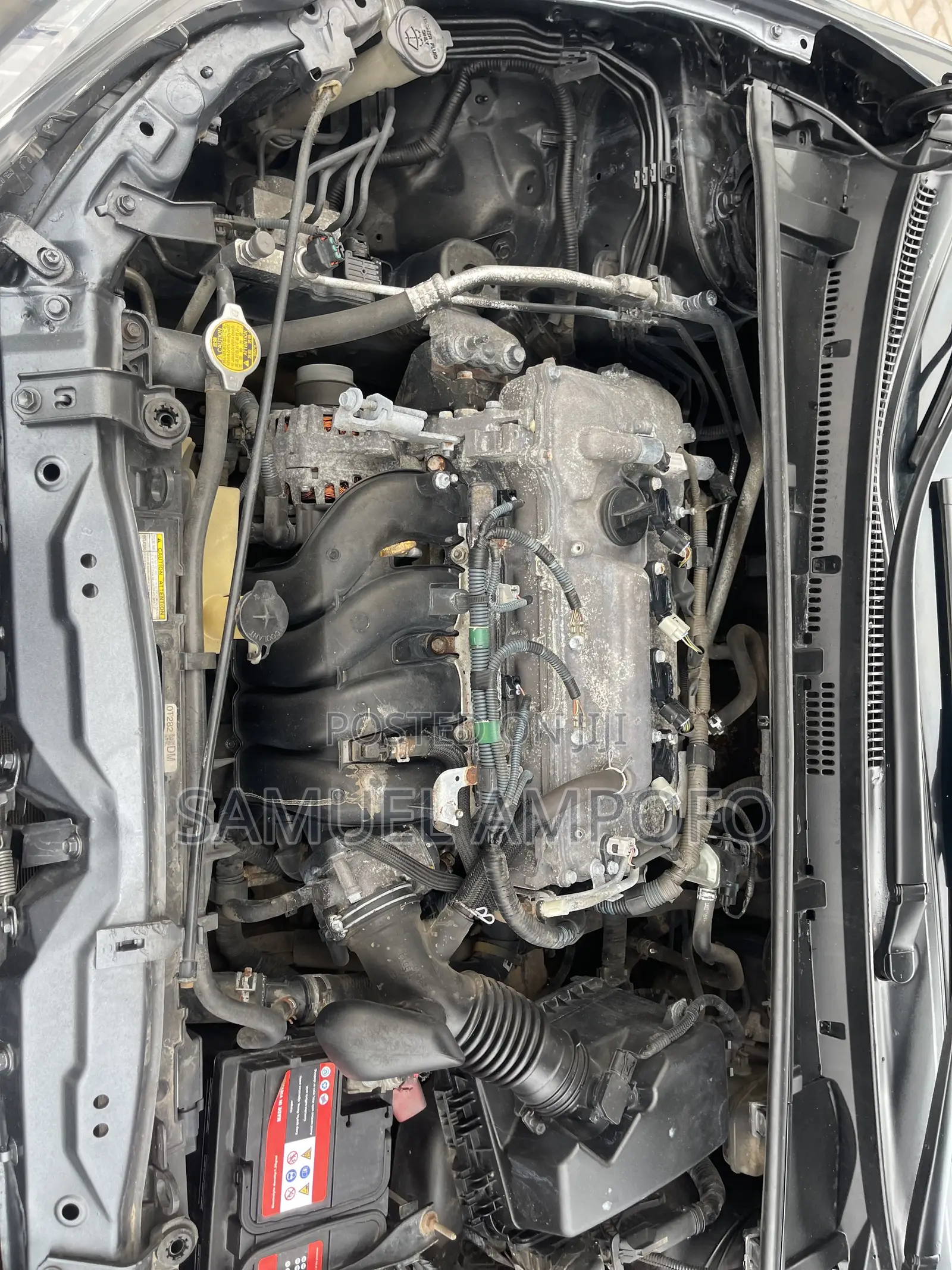 Toyota Corolla LE 4dr Sedan (1.8L 4cyl CVT) 2017 Gray