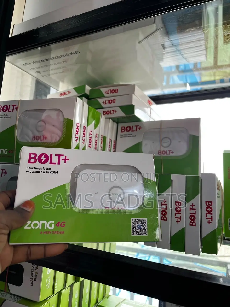 High-Speed Mobile WiFi Router