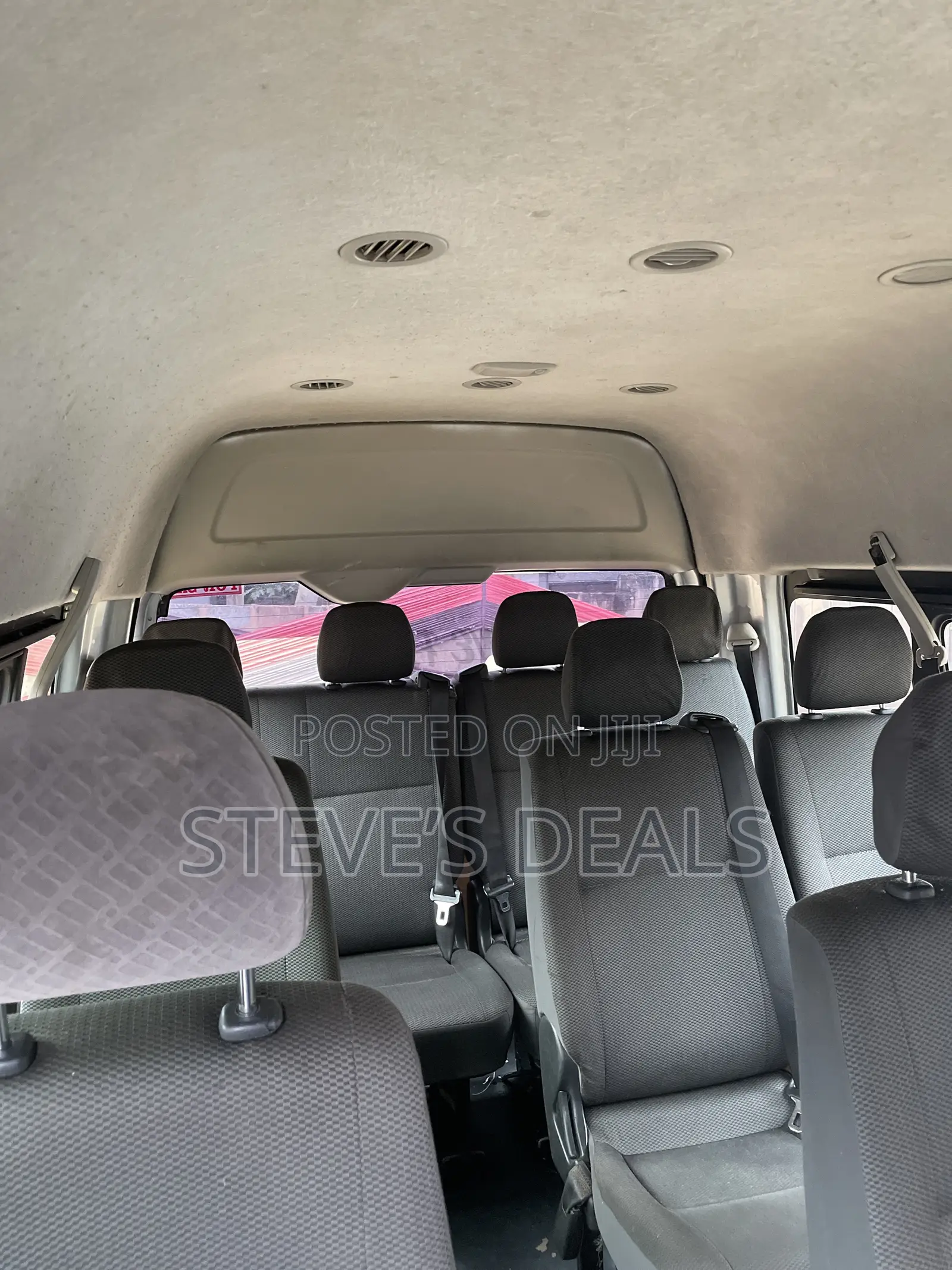 Toyota Grand HiAce 2002 Silver