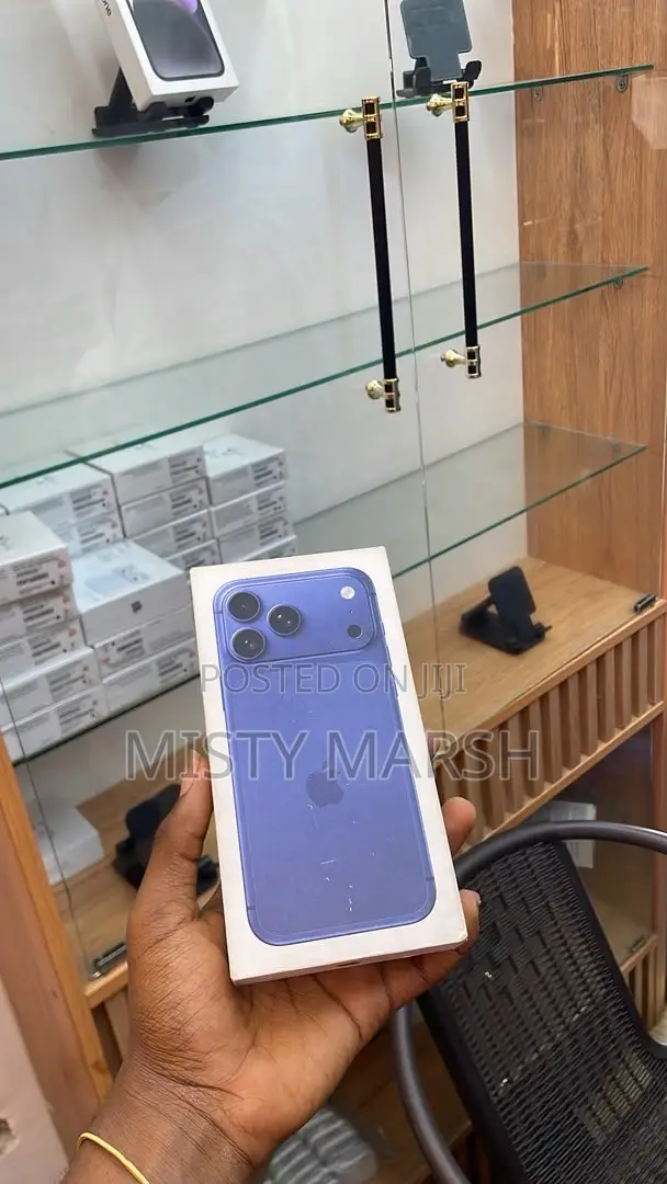 New Apple iPhone 17 Pro Max 256 GB Blue