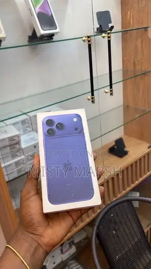 New Apple iPhone 17 Pro Max 256 GB Blue