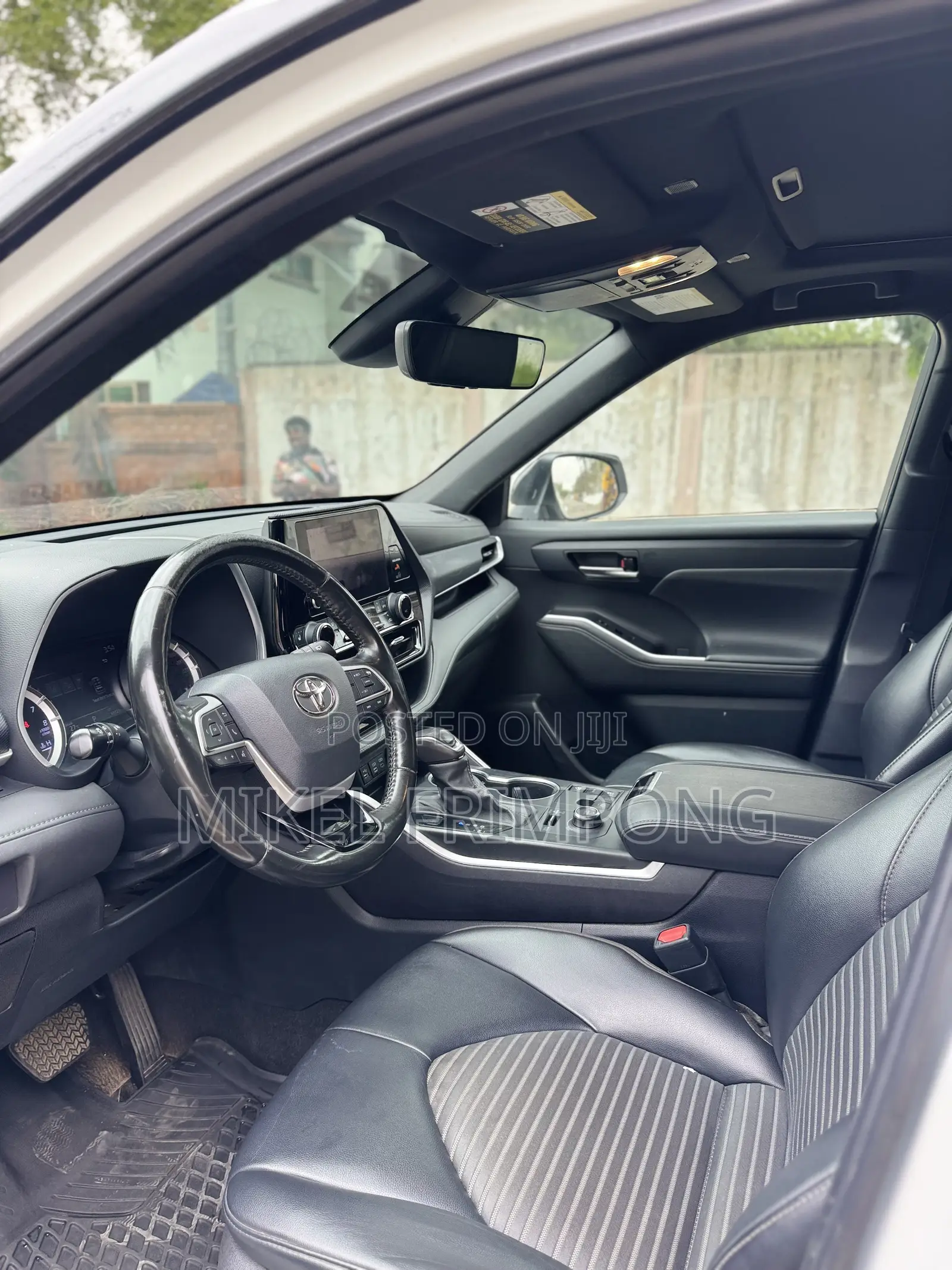 Toyota Highlander XSE AWD 2023 White
