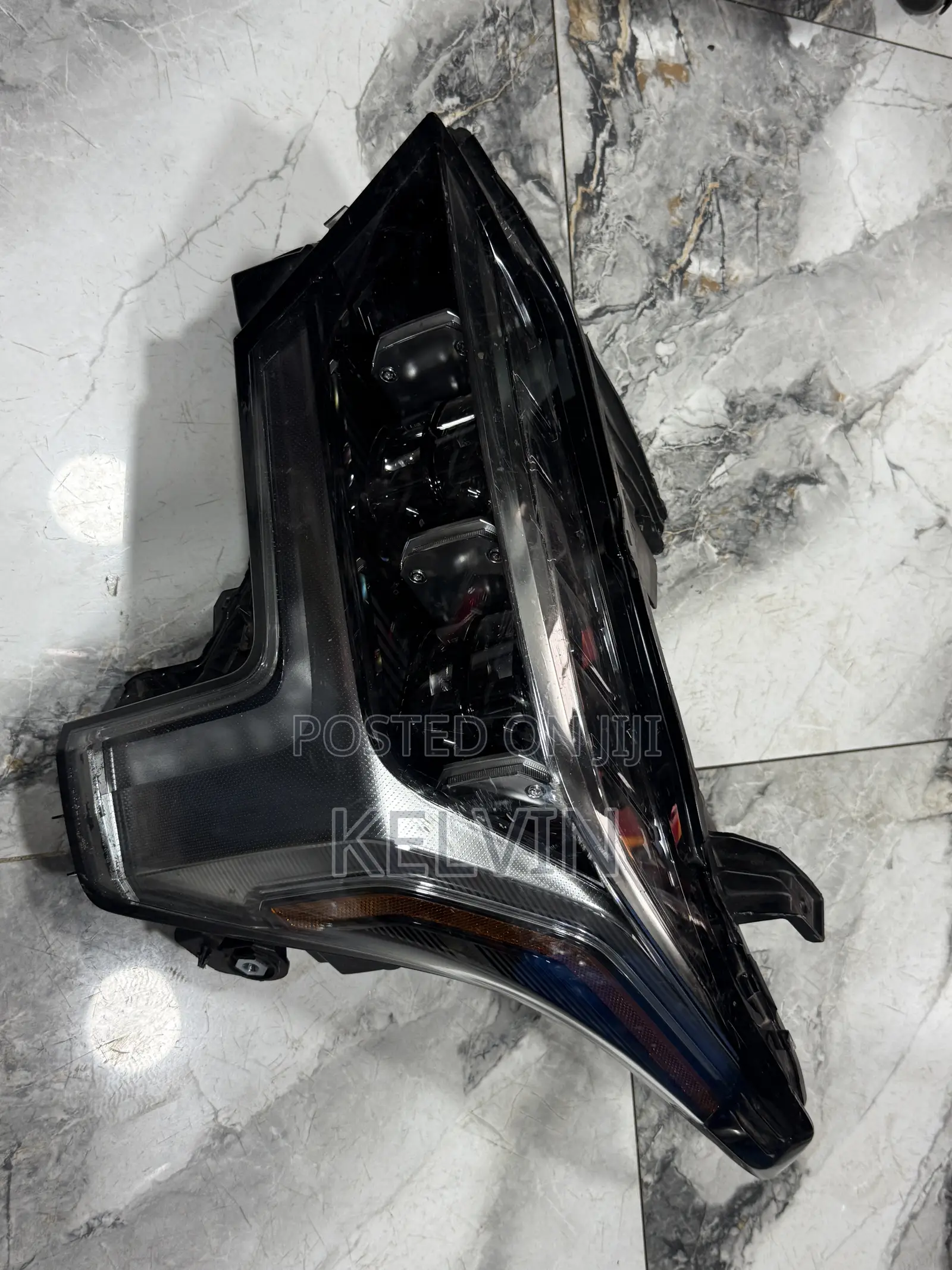 Toyota Tundra 2024 Headlight