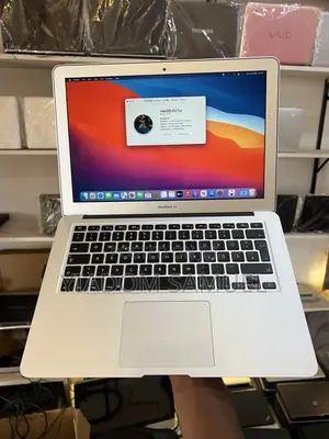 Laptop Apple MacBook 2015 8GB Intel Core i7 SSD 128GB