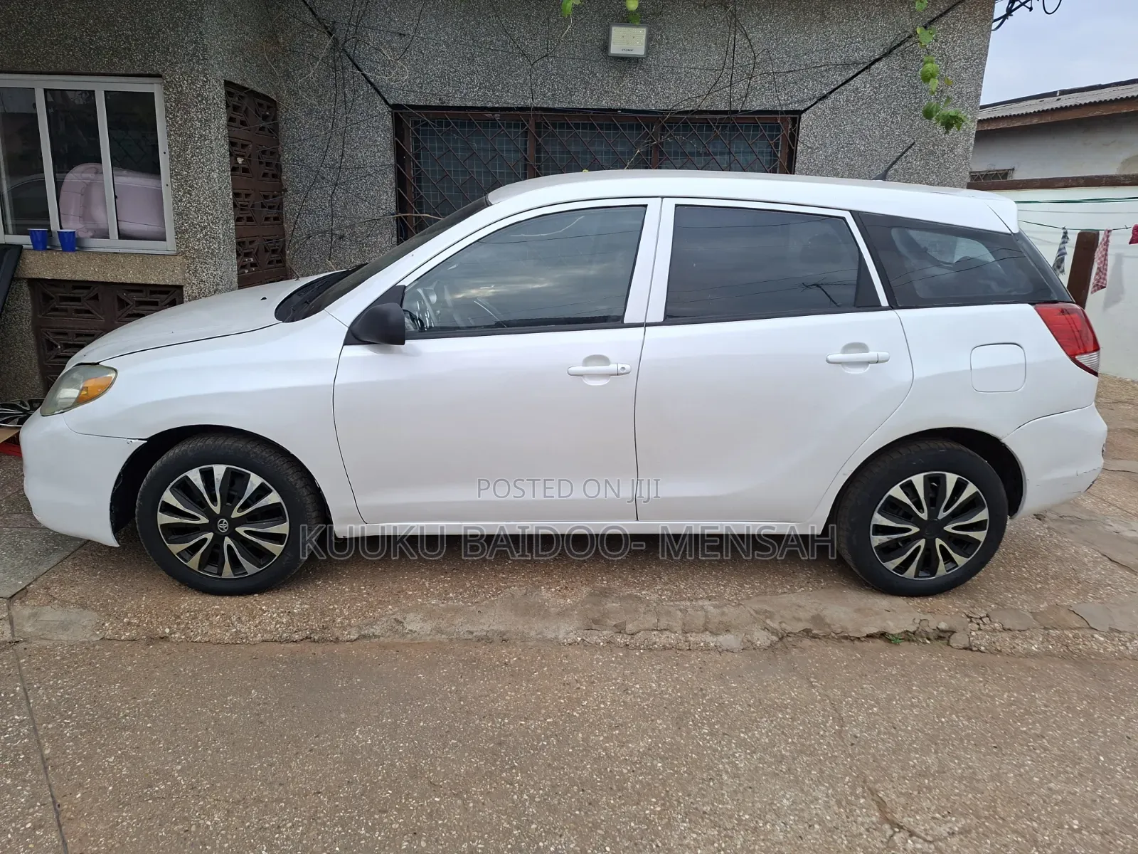 Toyota Matrix 2003 White
