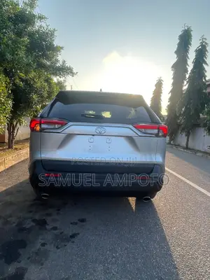 Toyota RAV4 Limited FWD 2020 Gray