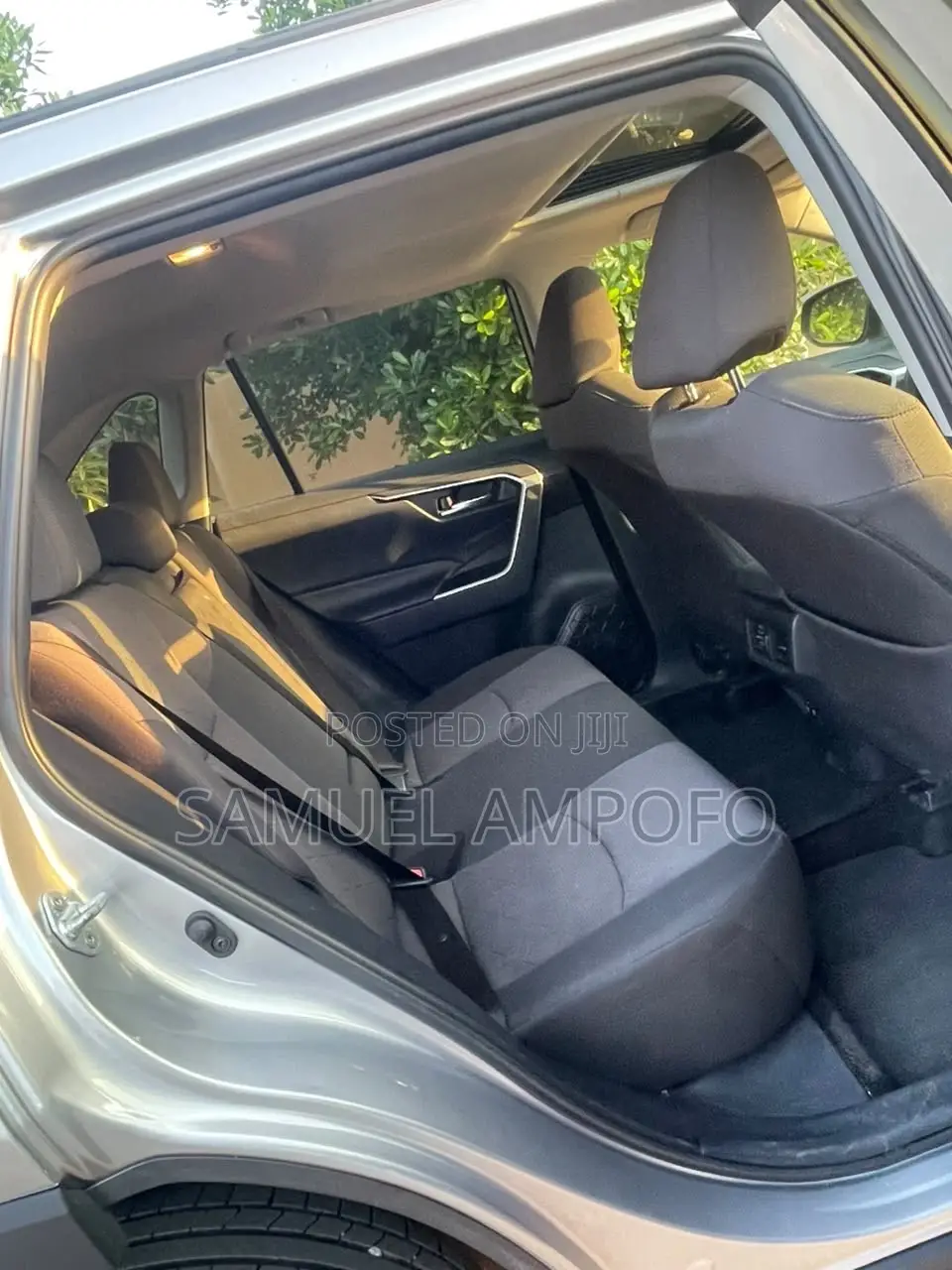 Toyota RAV4 Limited FWD 2020 Gray