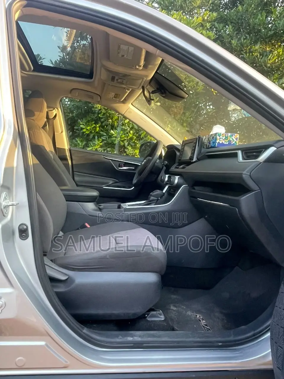 Toyota RAV4 Limited FWD 2020 Gray