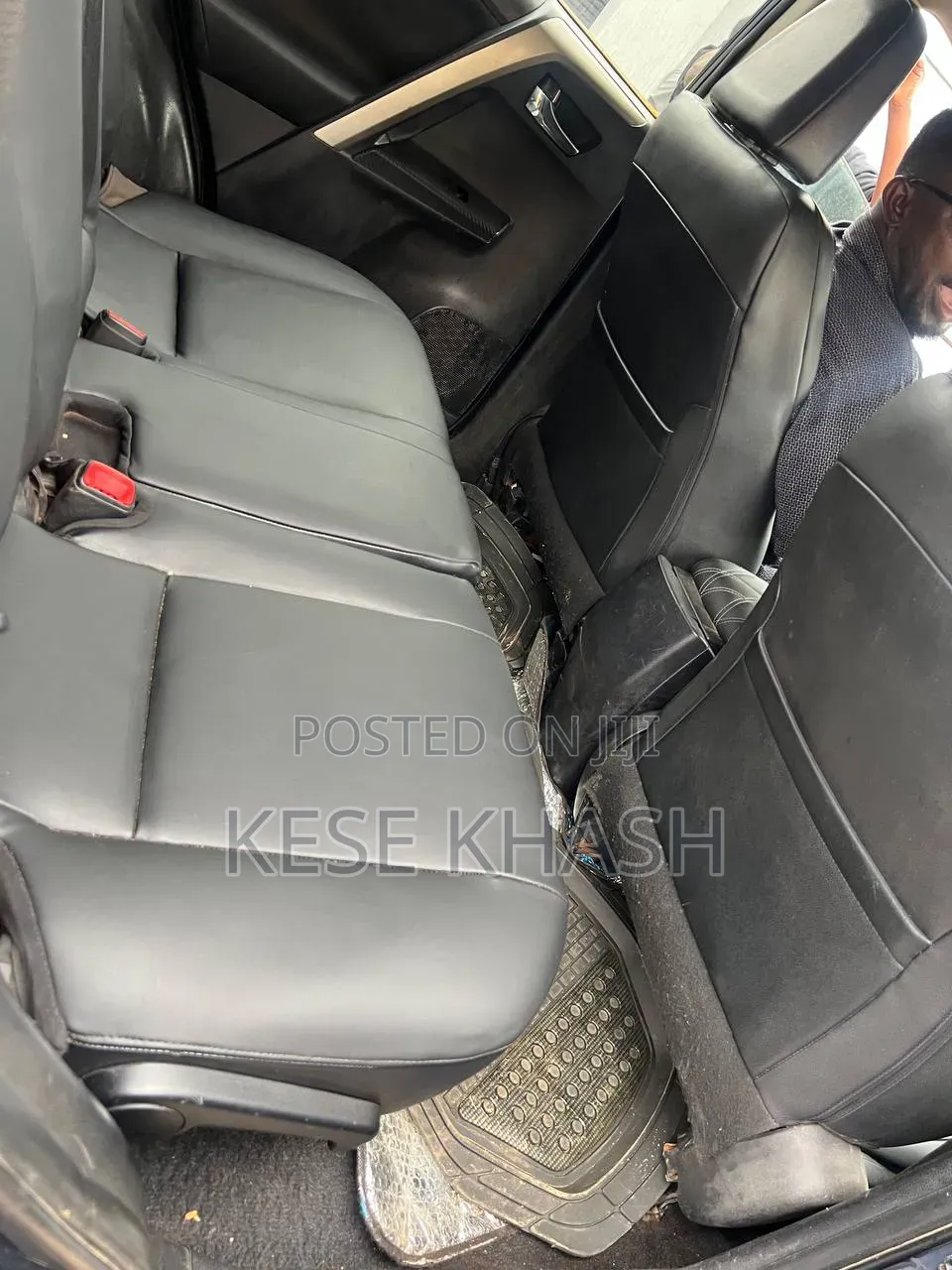 Toyota RAV4 2015