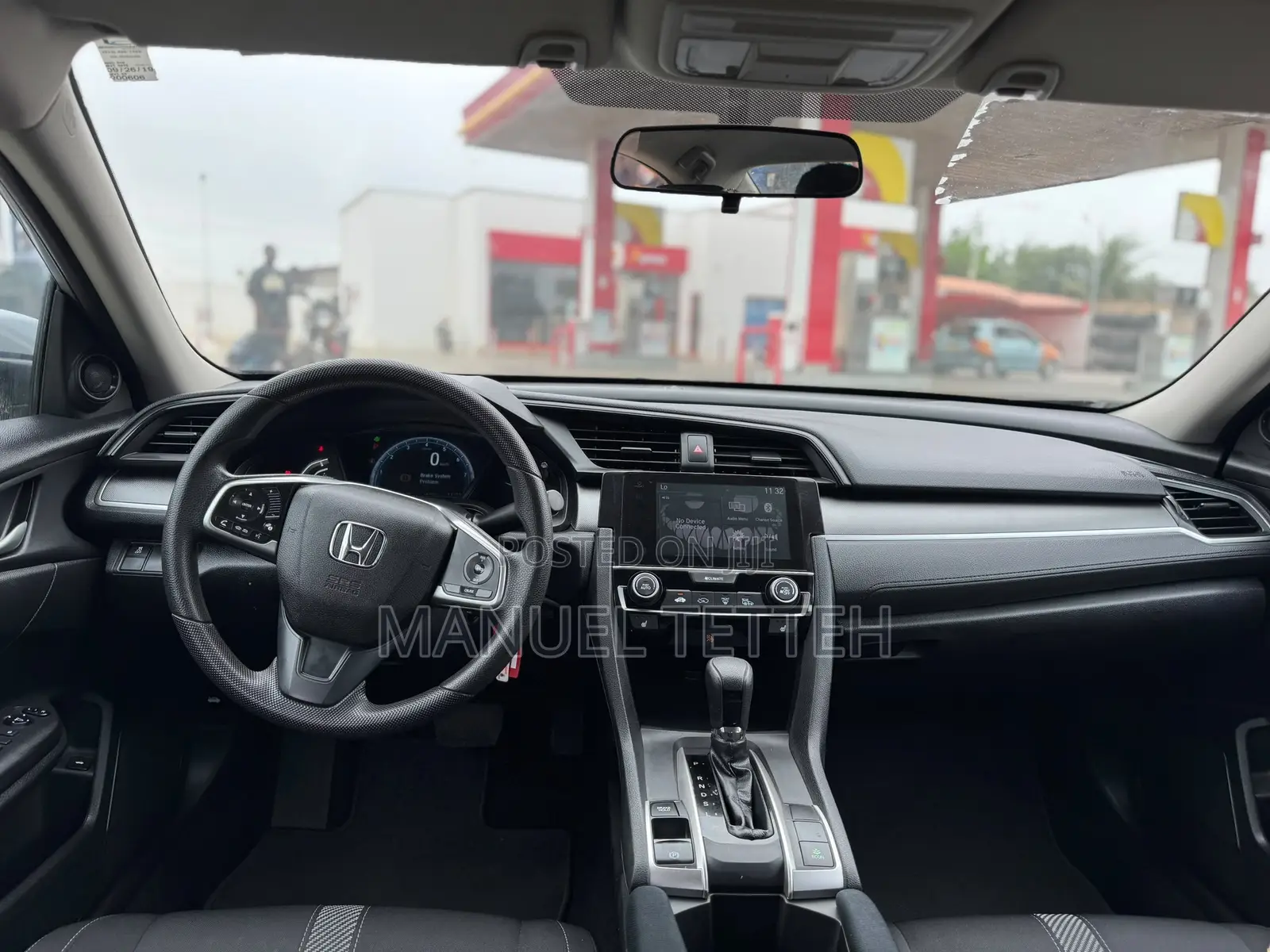 Honda Civic LX Sedan 2018 Silver