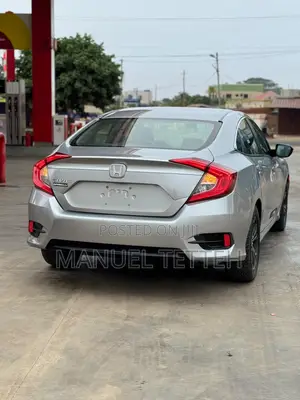 Honda Civic LX Sedan 2018 Silver