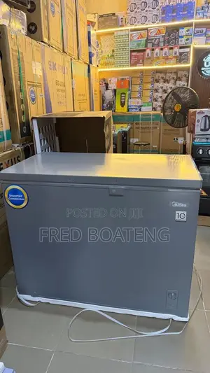 Midea Chest Freezer 294 Liters