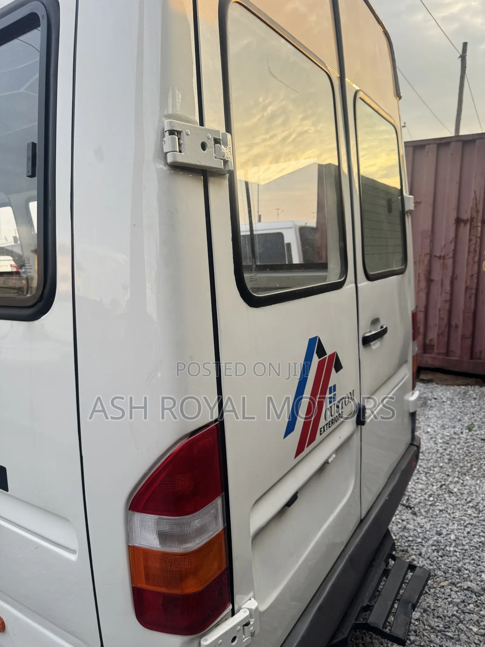 Mercedes-Benz Sprinter 1998 White