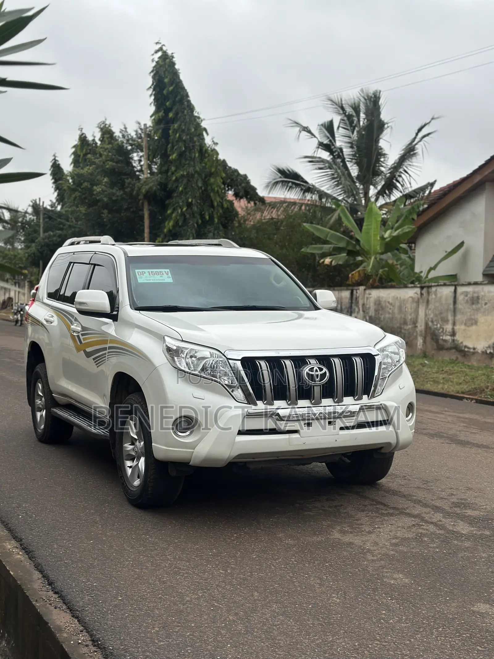 Toyota Land Cruiser Prado 2.7 2017 White