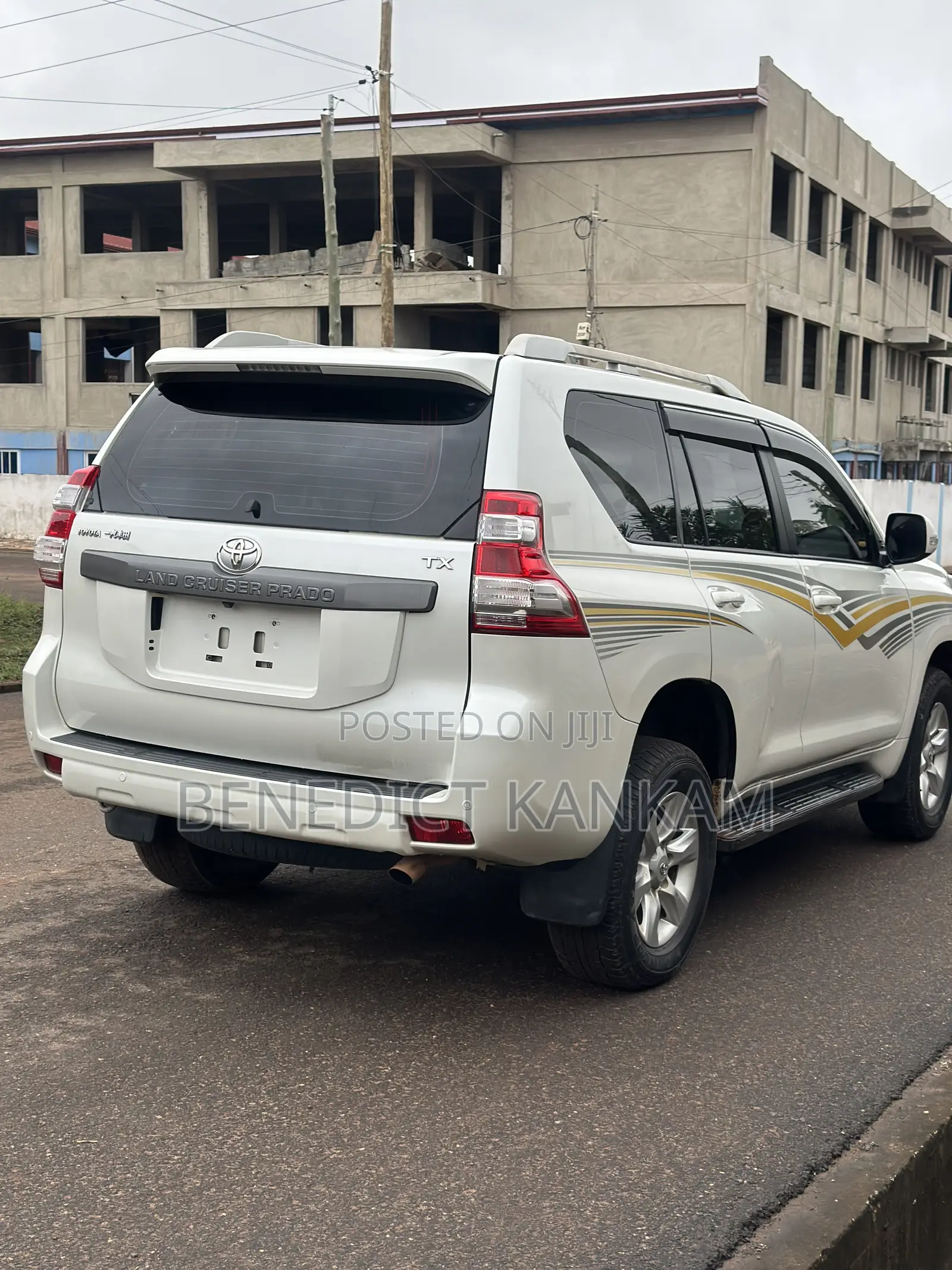 Toyota Land Cruiser Prado 2.7 2017 White