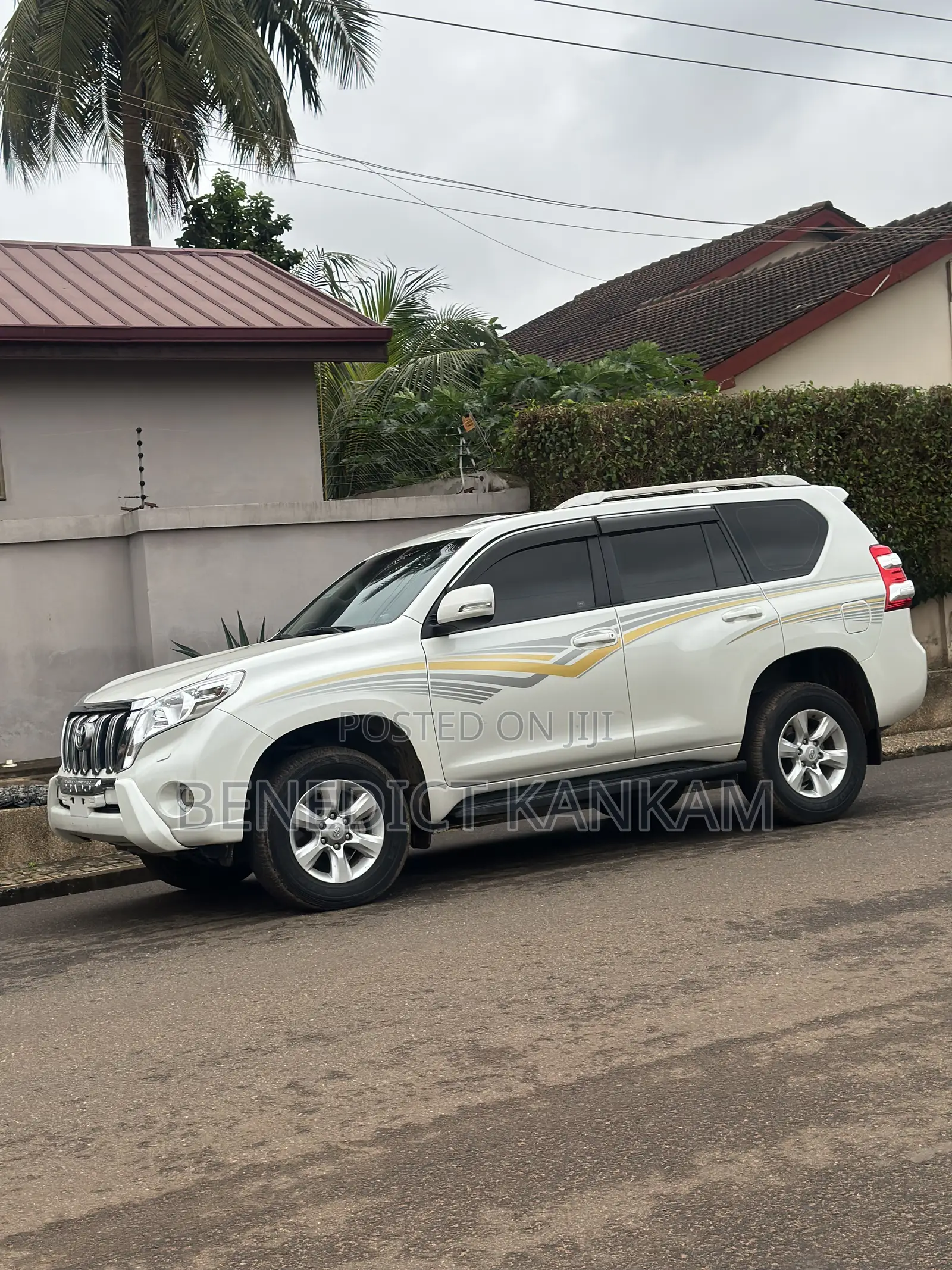 Toyota Land Cruiser Prado 2.7 2017 White