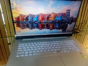 Laptop HP Envy 17 16GB Intel Core i7 SSD 512GB