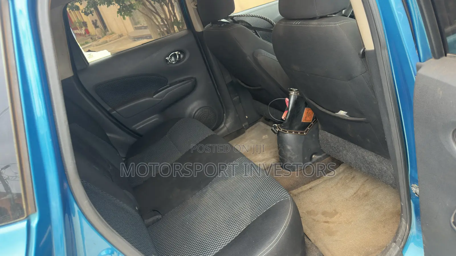 Nissan Versa 1.6 SL 2016 Blue